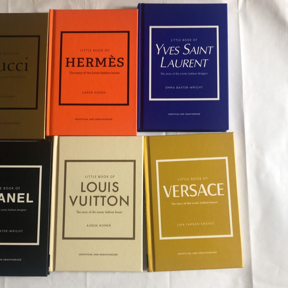 Luxury fashion books - set of 7 Hermes, LV, Valentino, YSL, Chanel, Versace … - Picture 2 of 11